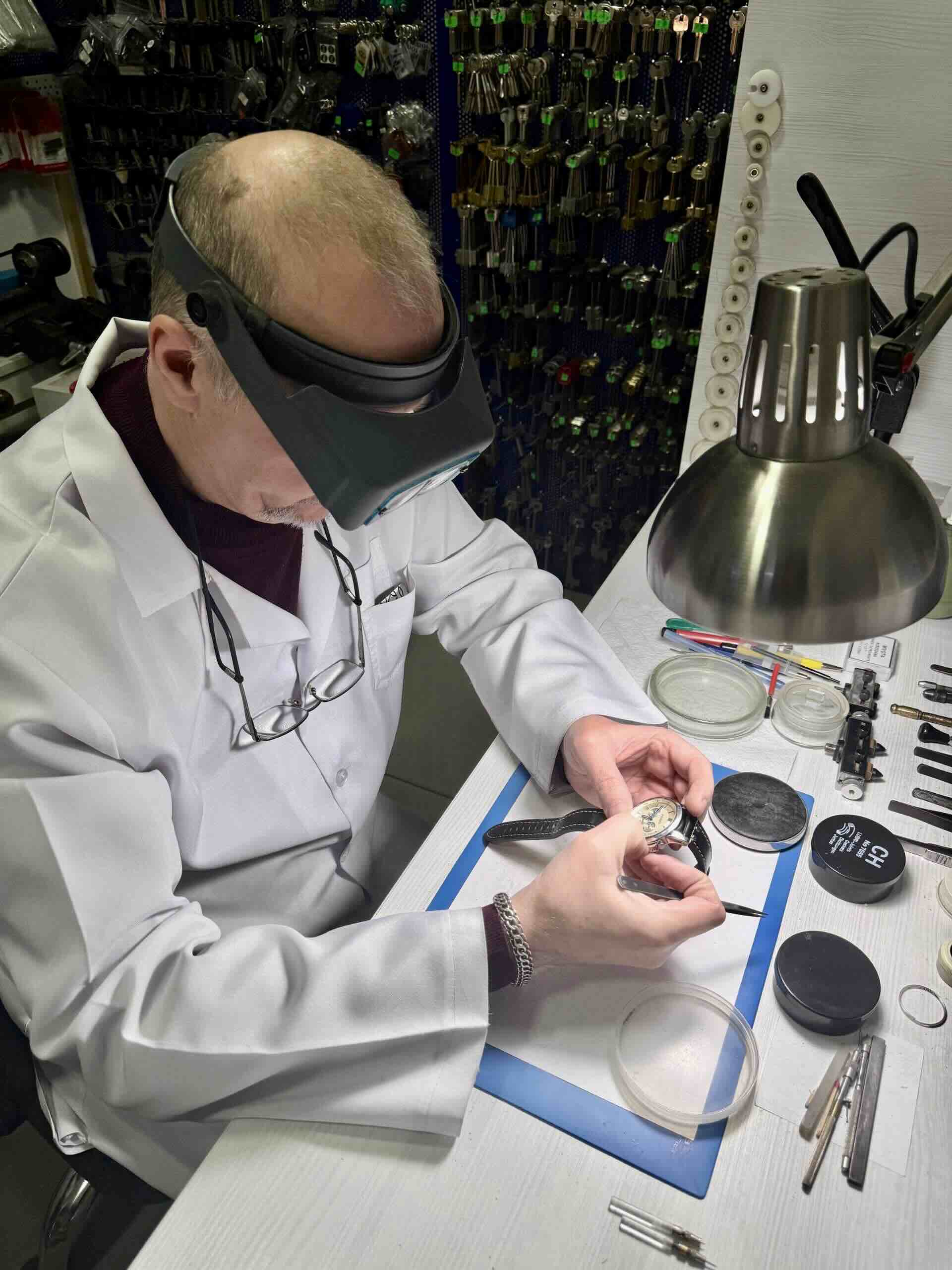 Ремонт годинників Рівне